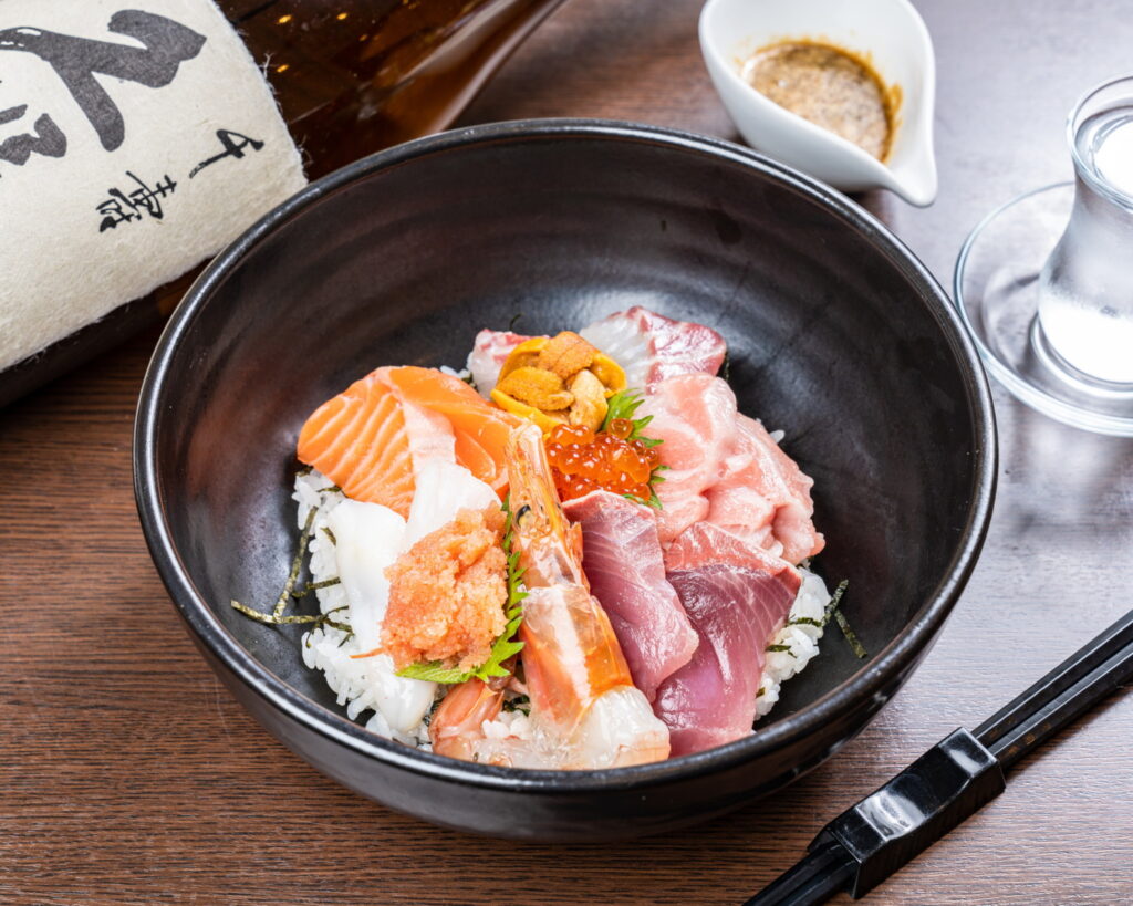 魚政の海鮮丼