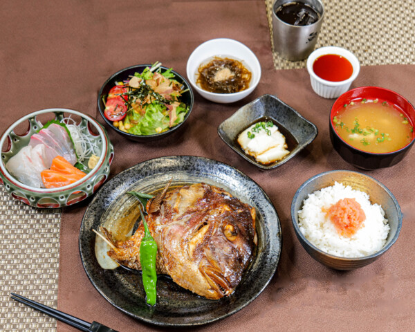 魚政定食（煮付け）1,200円（税込1,320円）